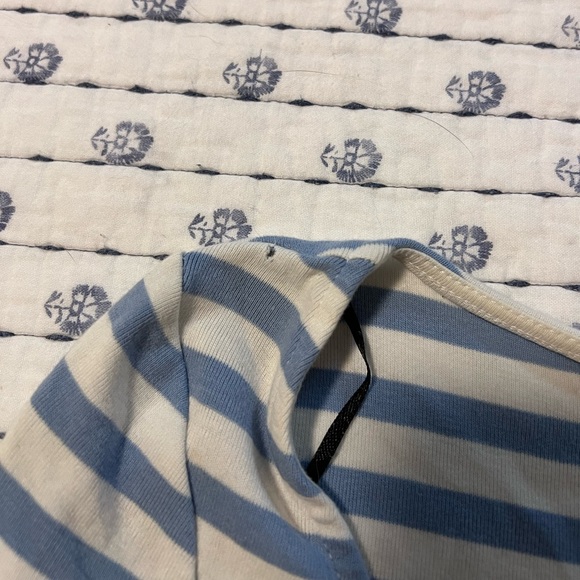 Long sleeve striped ruched shirt. - Picture 5 of 5